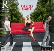 Especial Muebles - Red Stops Traffic