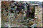 Hornacina y entrada en Carpaico