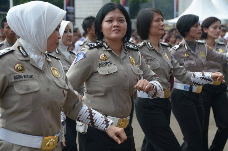 Indonesia - mujeres - derechos - policía