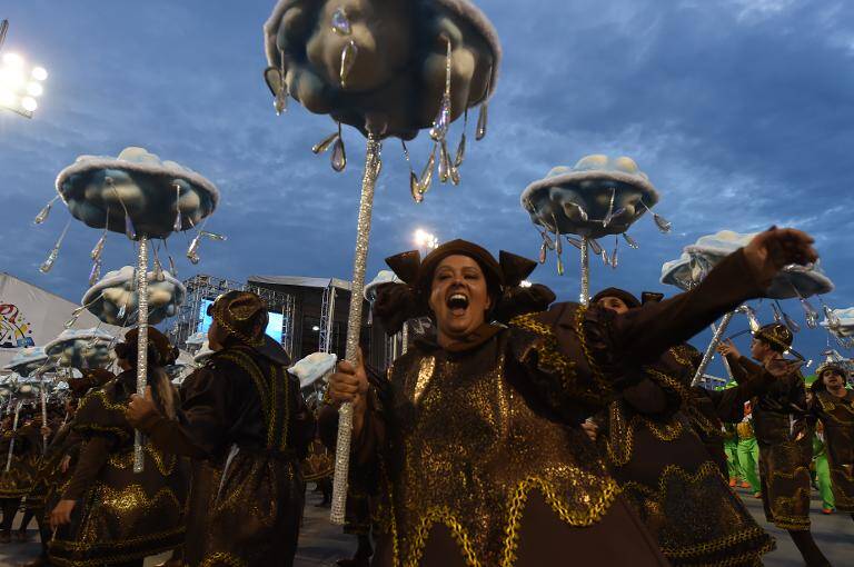 Brasil - Carnaval - agua