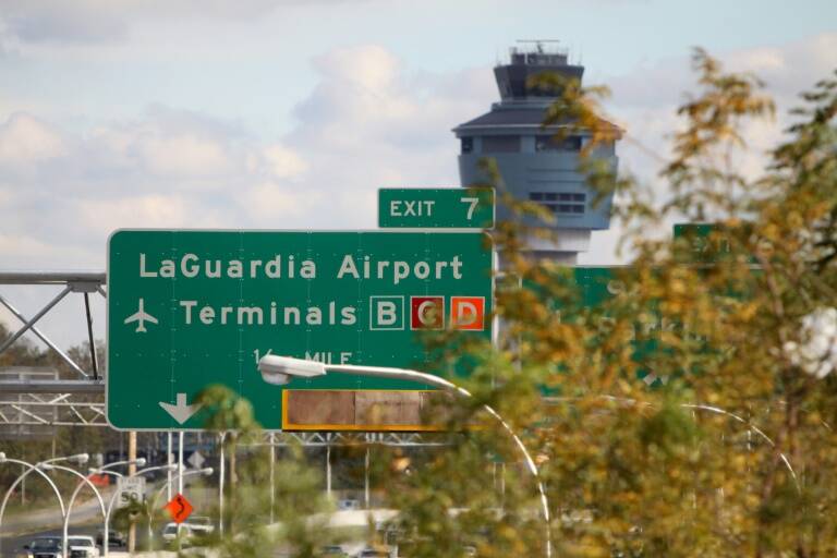 EEUU - viajes - política - aviación - construcción - gobierno - turismo