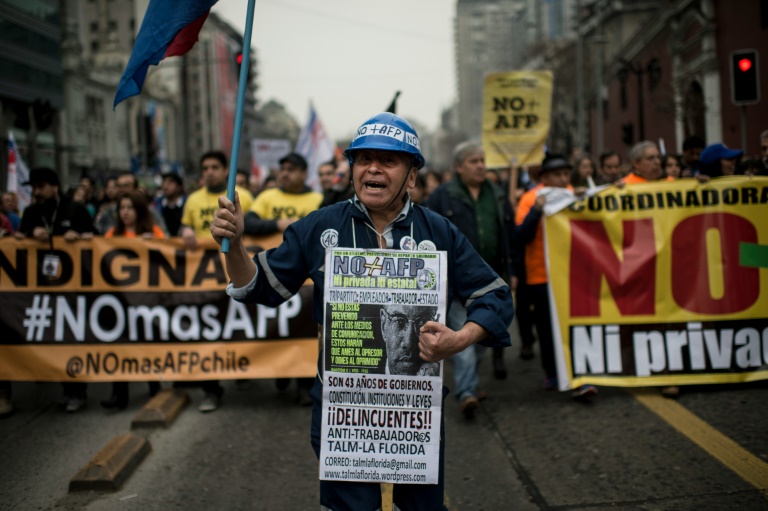 Chile - manifestaciones - salarios