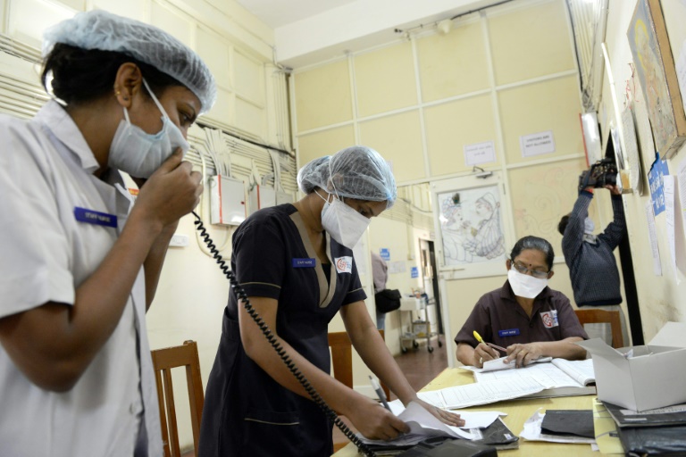 India - hospital - parto - deceso