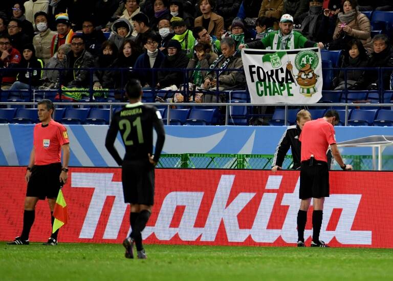 fbl - WC - Clubes - 2016 - semifinal - JPN - COL