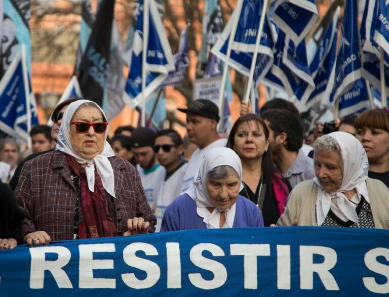 Argentina - manifestaciones - pobreza - empleo - derechos
