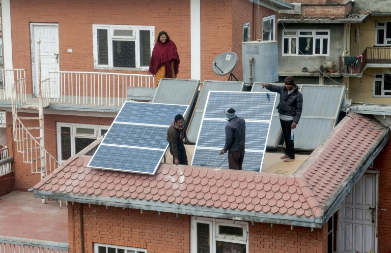 Nepal - electricidad - energa - solar