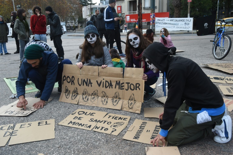 Uruguay,medioambiente,empresas,manifestaciones,EEUU,Monsanto