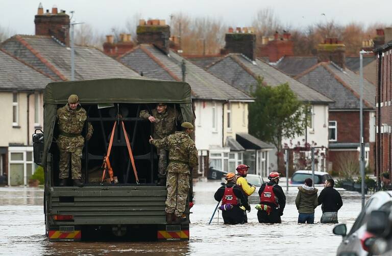 GB - meteorología - tormenta - inundaciones