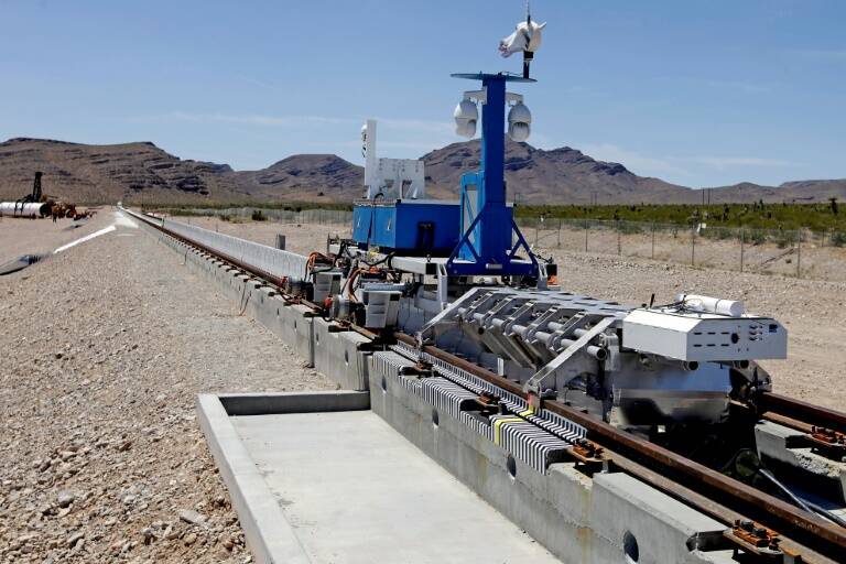 EEUU - sociedad - ciencia - investigación - transporte - Hyperloop - Internet