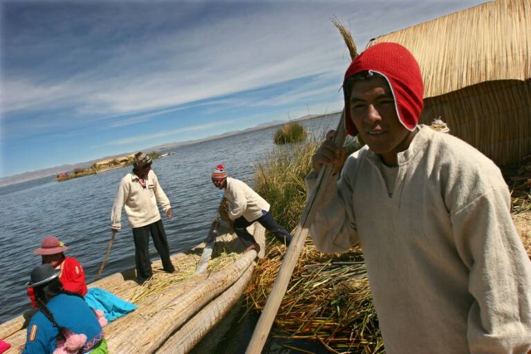 Perú - agua - salud - turismo - indígenas - sociedad