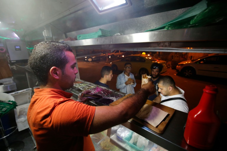 Israel,palestinos,presos,conflicto,restaurante