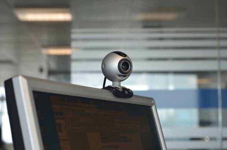 GB - espionaje - internet
