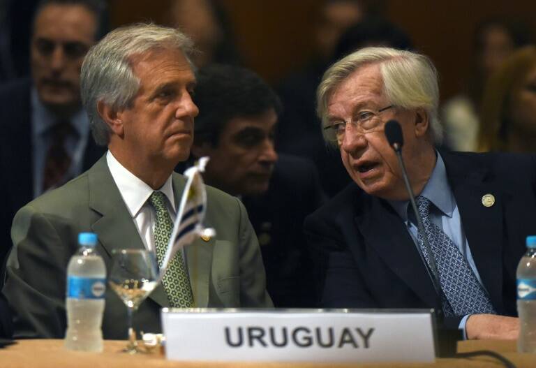 Uruguay - China - economía - comercio - diplomacia