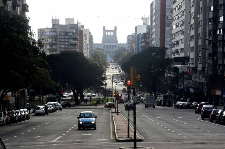 Uruguay - política - sindicatos - paro - economía - presupuesto
