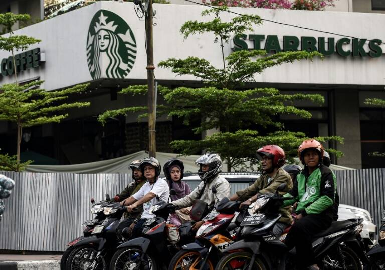 Indonesia - Malasia - homosexuales - restaurante - bebidas - musulmanes