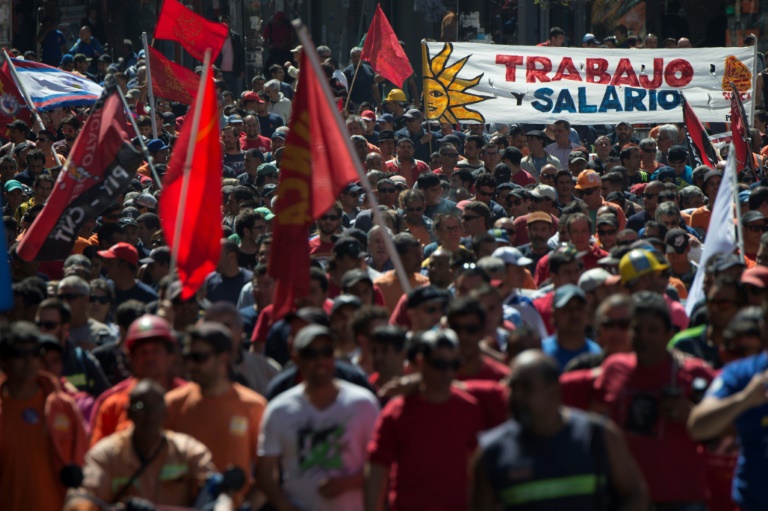 Uruguay - social - poltica - sindicatos - huelga - empleo
