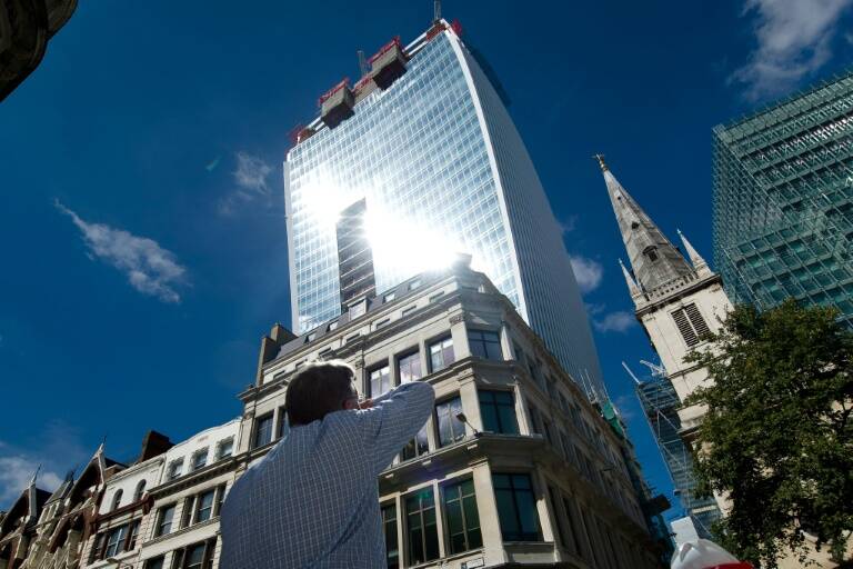 GB,HongKong,arquitectura,Uruguay