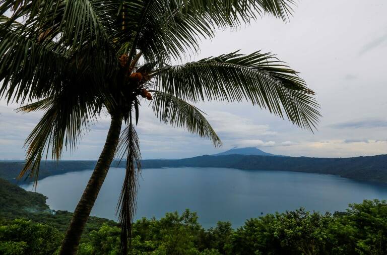 Laguna de Aricota