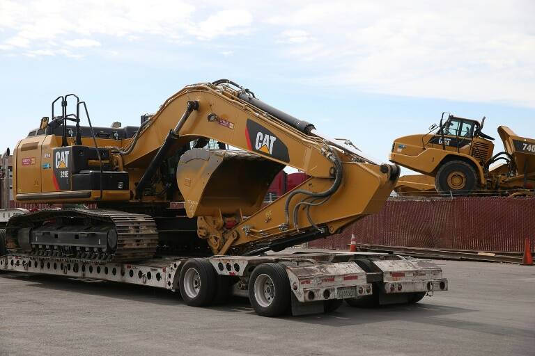 US,industrial,earnings,Caterpillar