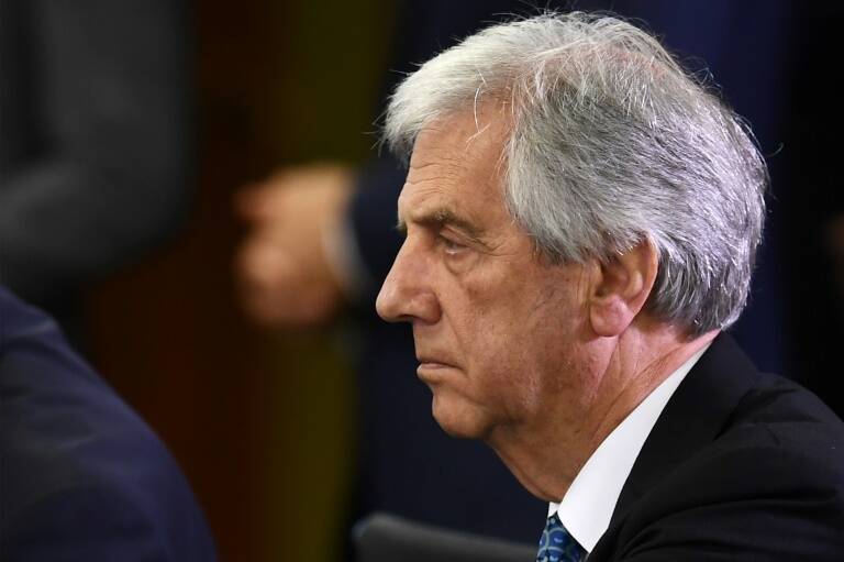 Uruguay,Argentina,dólar,moneda,crisis