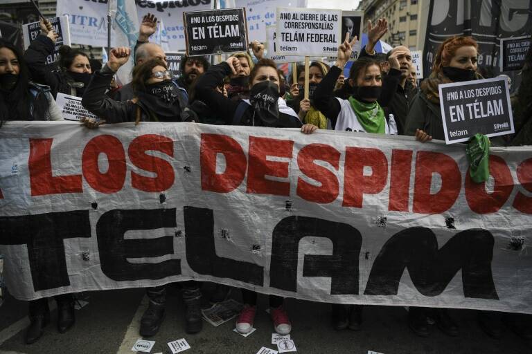 Argentina - medios - sindicatos - gobierno - despidos