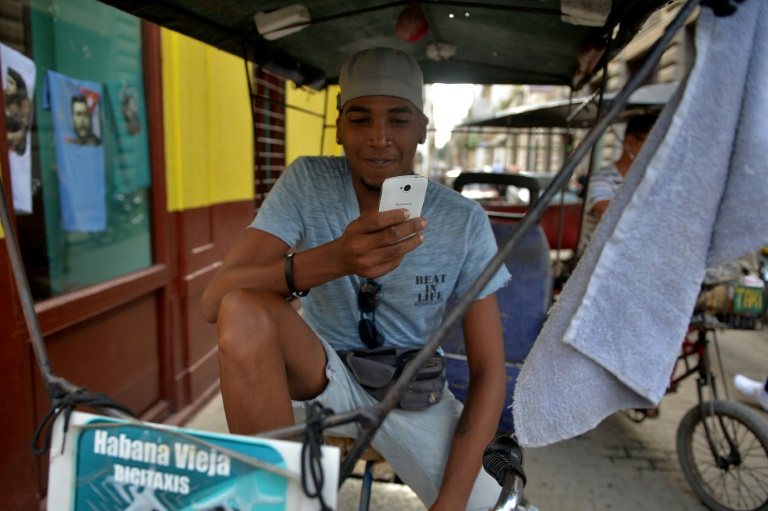 Cuba,internet,telecomunicaciones,sociedad