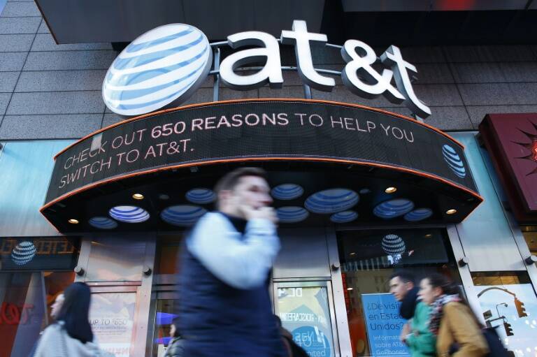 US,IT,lifestyle,media,television,AT&T