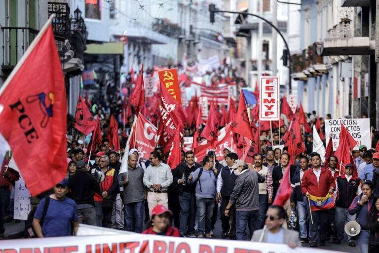 Ecuador - sindicatos - manifestaciones - política - economía