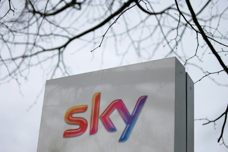 Sky - fusiones - Comcast - televisión - medios - GB - EEUU