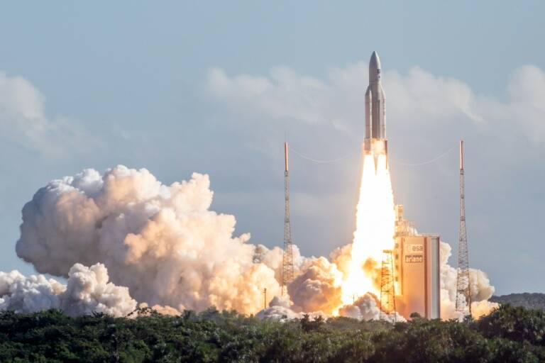 UE,espacio,aeroespacial,ciencia,telecomunicaciones,satélite