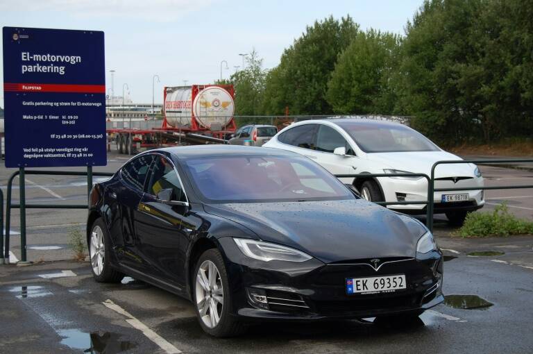 Noruega - EEUU - automóvil - Tesla