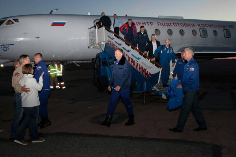 USA - Russie - espace - industrie - aéronautique - sciences