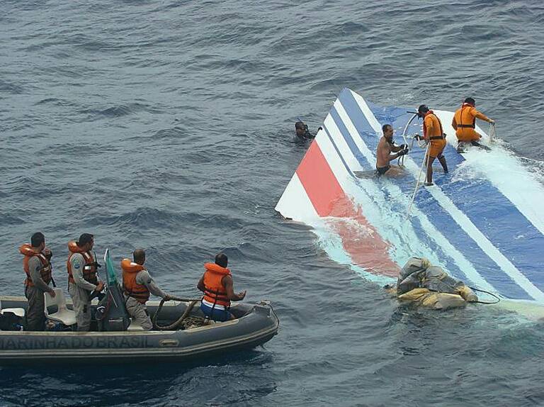 Francia - Brasil - aviación - accidente - investigación