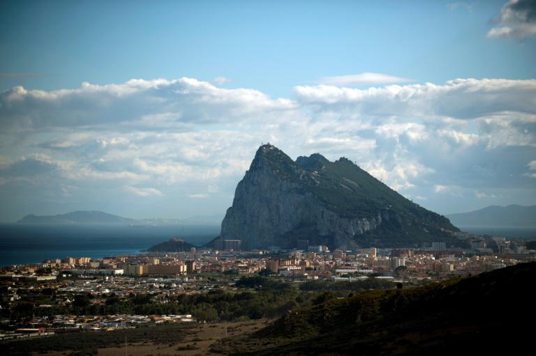 Gibraltar - España - GB - tratado - diplomacia - impuestos