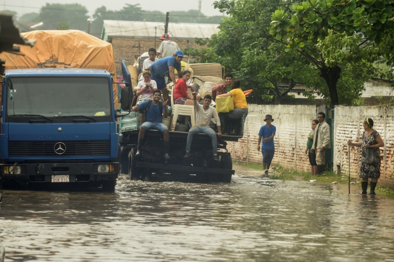 Paraguay - inundacin - medioambiente - bienestar