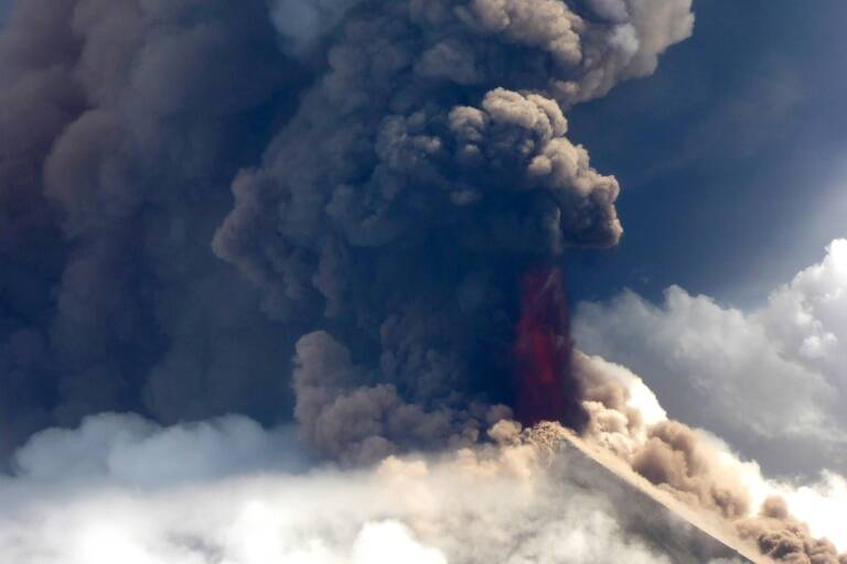 PNG - volcano