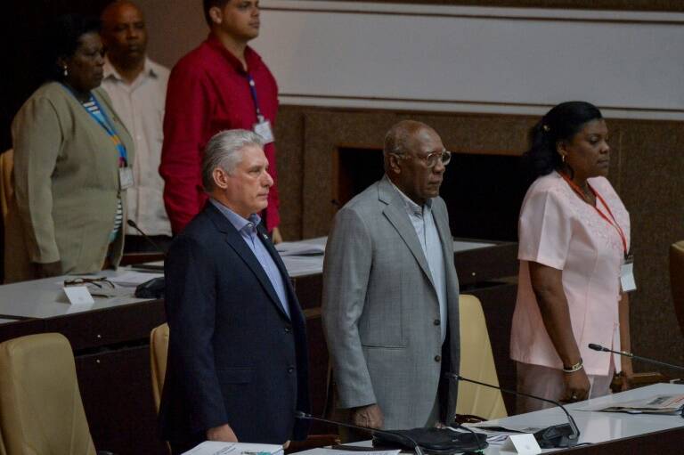 economía - política - parlamento - petróleo - Cuba - EEUU - Venezuela