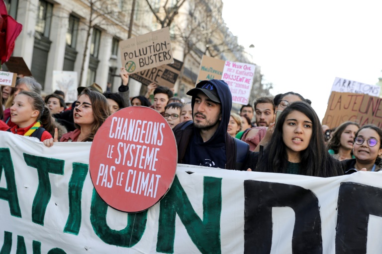 Francia - manifestaciones - clima - medioambiente - social