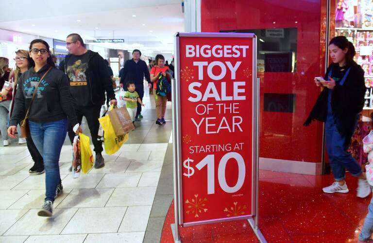 US - economy - retail - indicator