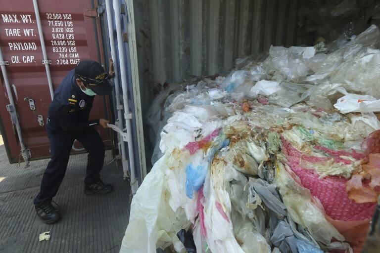 Indonesia - environment - France - HongKong