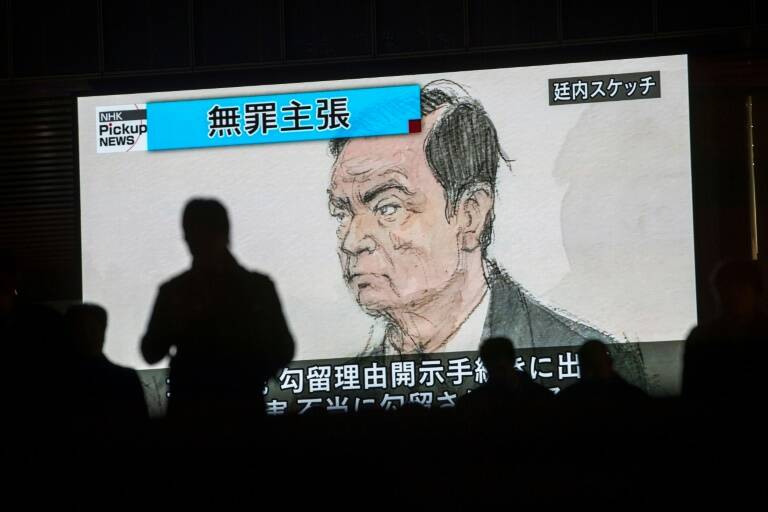 Japón - Francia - automóvil - fraude