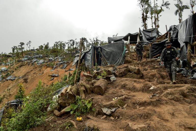 Ecuador - minera - metales