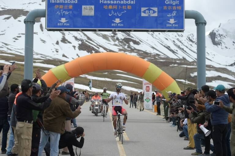 Pakistan,cyclisme,sport,montagnes,tourisme,aventure