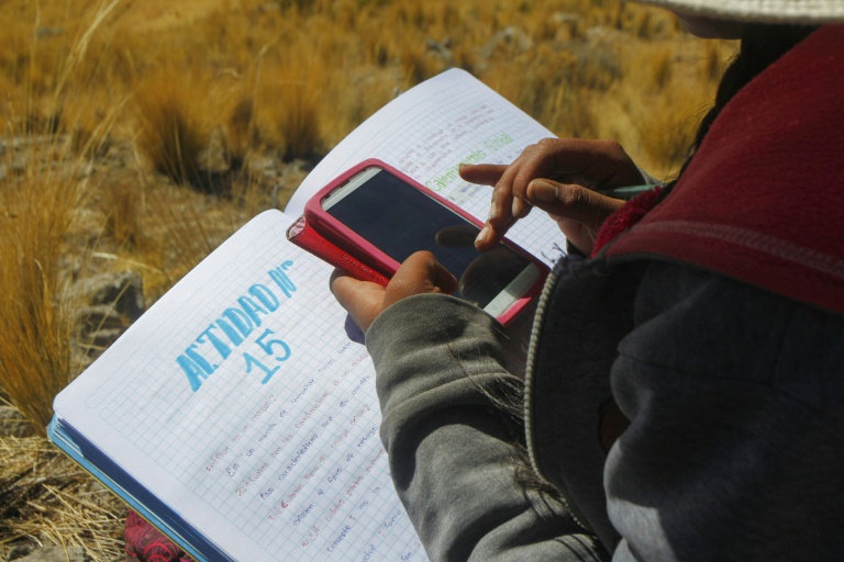 Chile - LATAM - pandemia - estudiantes - escuela - educacin - internet