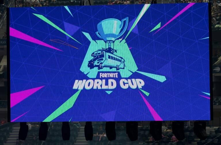 US - politics - racism - gaming - Fortnite