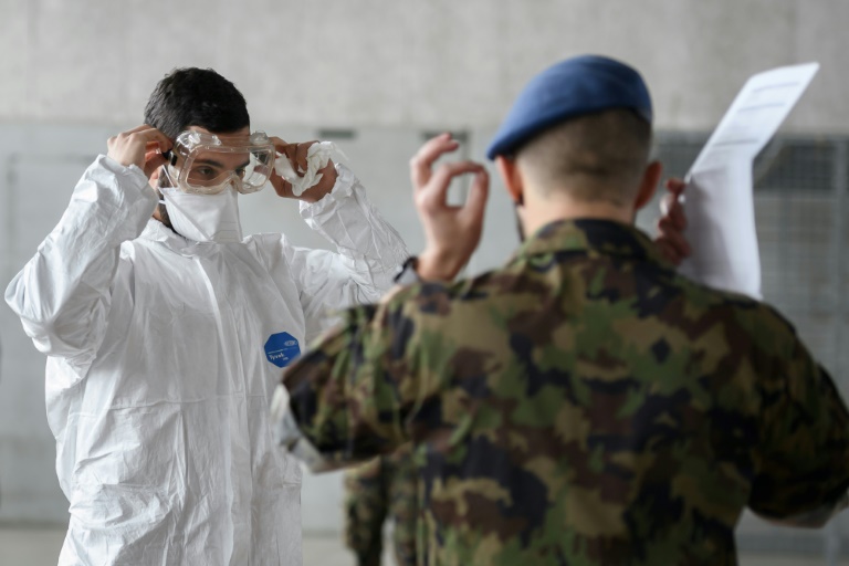Suiza - epidemia - fuerzas - armadas - virus - salud