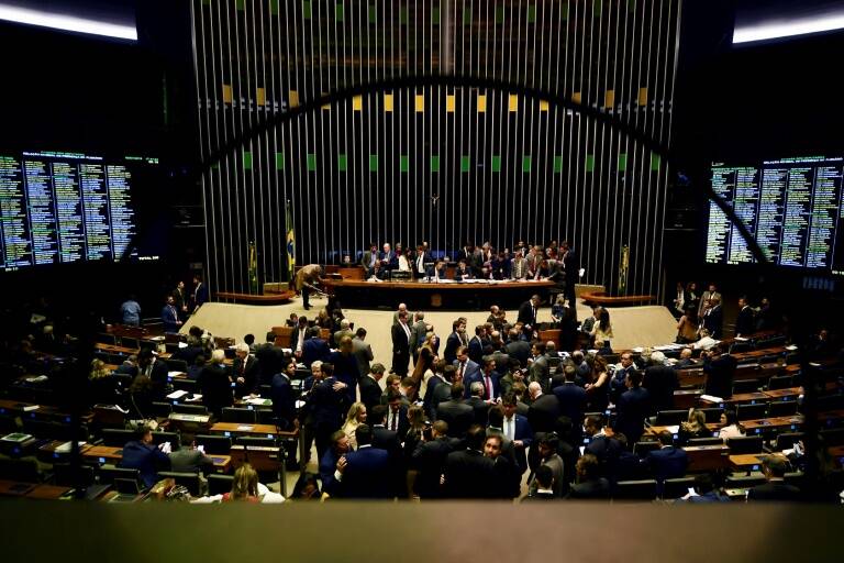 Brasil - medios - internet - política
