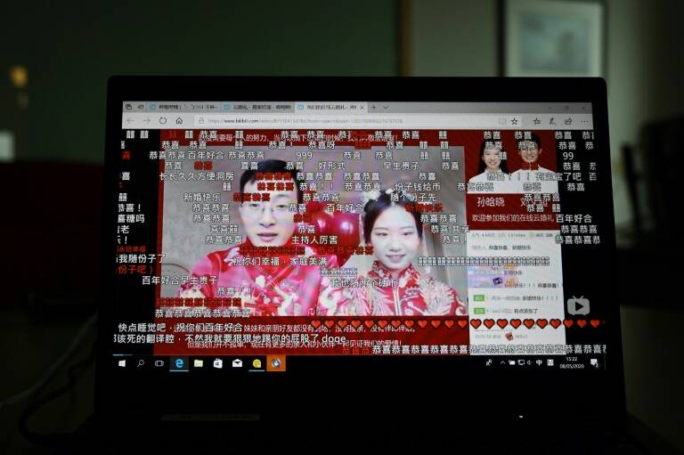 China - salud - virus - epidemia - matrimonio - internet