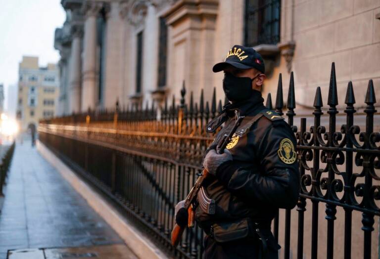 pandemia - salud - epidemia - Perú - policía