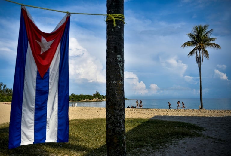 Cuba,aviacin,turismo,economa,salud,epidemia,virus